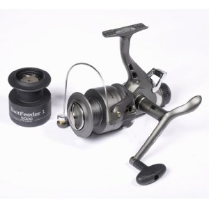 Катушка безынерционная Salmo Sniper Baitfeeder 1 BR